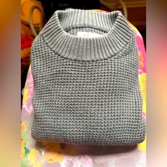 Everlane Olive Ribbed Knit Sweater size M - Picture 1 of 5